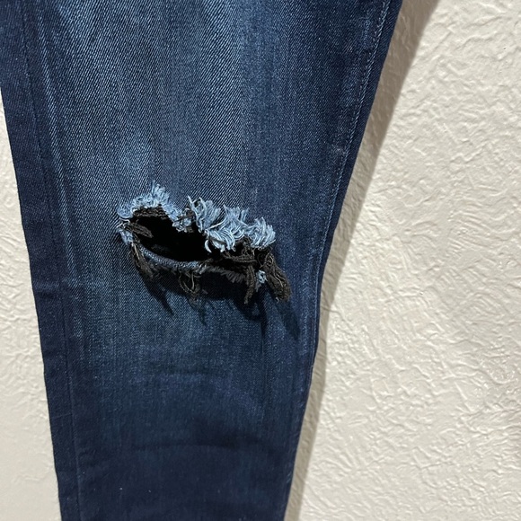 rag & bone Dark Blue Ripped Skinny Jeans Knee Rips EUC very Stylish Jeans - Picture 6 of 9